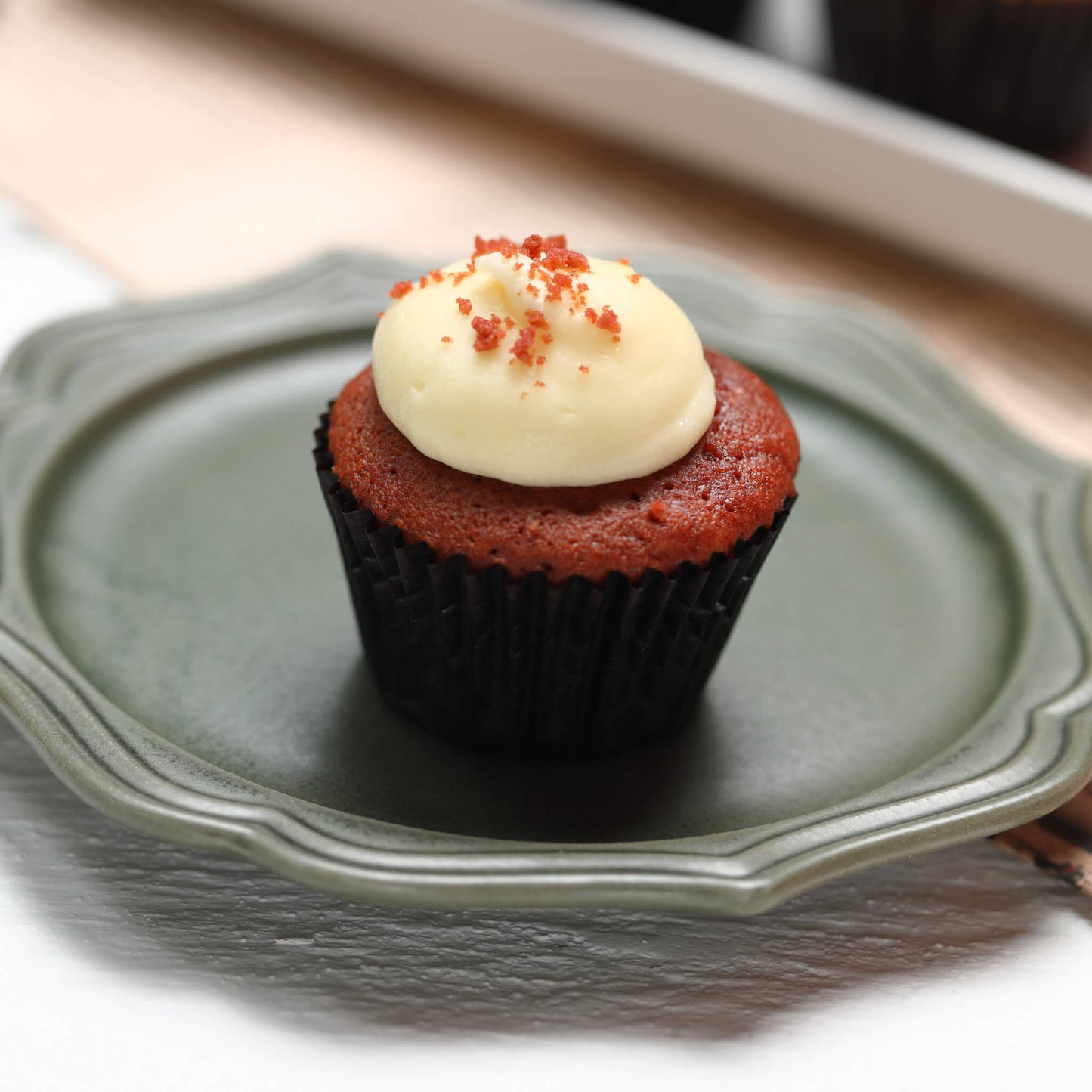 Mini Assortment Cupcakes (24/48 pieces) *Shipped sequentially within 3-4 days