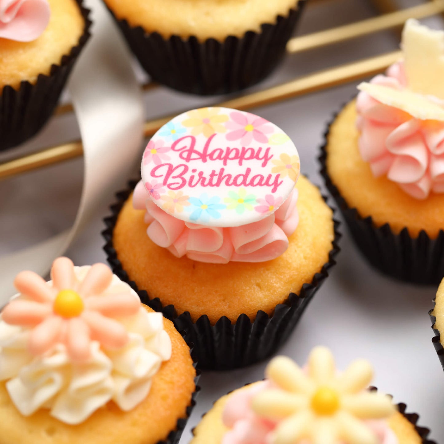 Mini Flower Birthday Box (24 pieces) *Shipped sequentially within 3-4 days