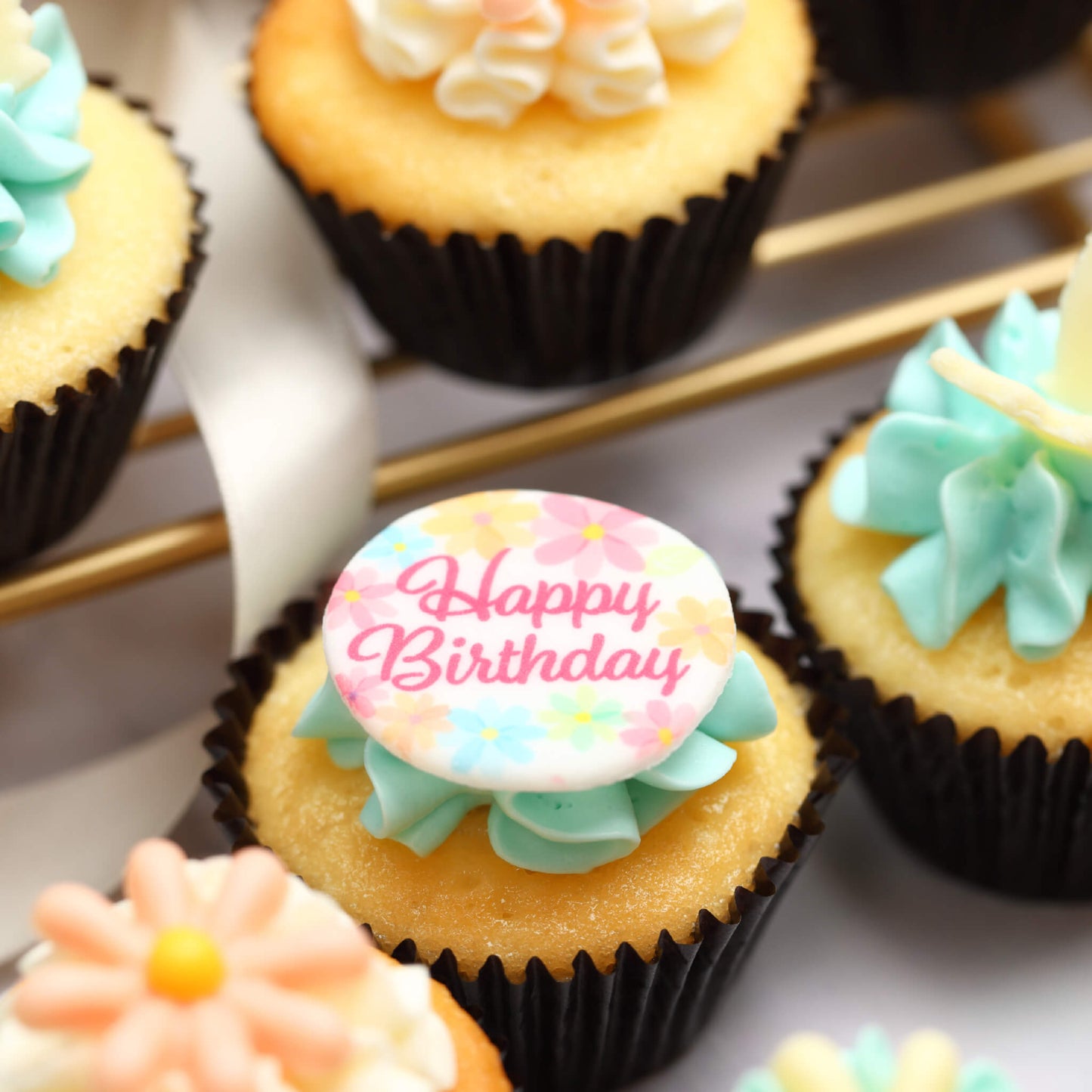 Mini Flower Birthday Box (24 pieces) *Shipped sequentially within 3-4 days