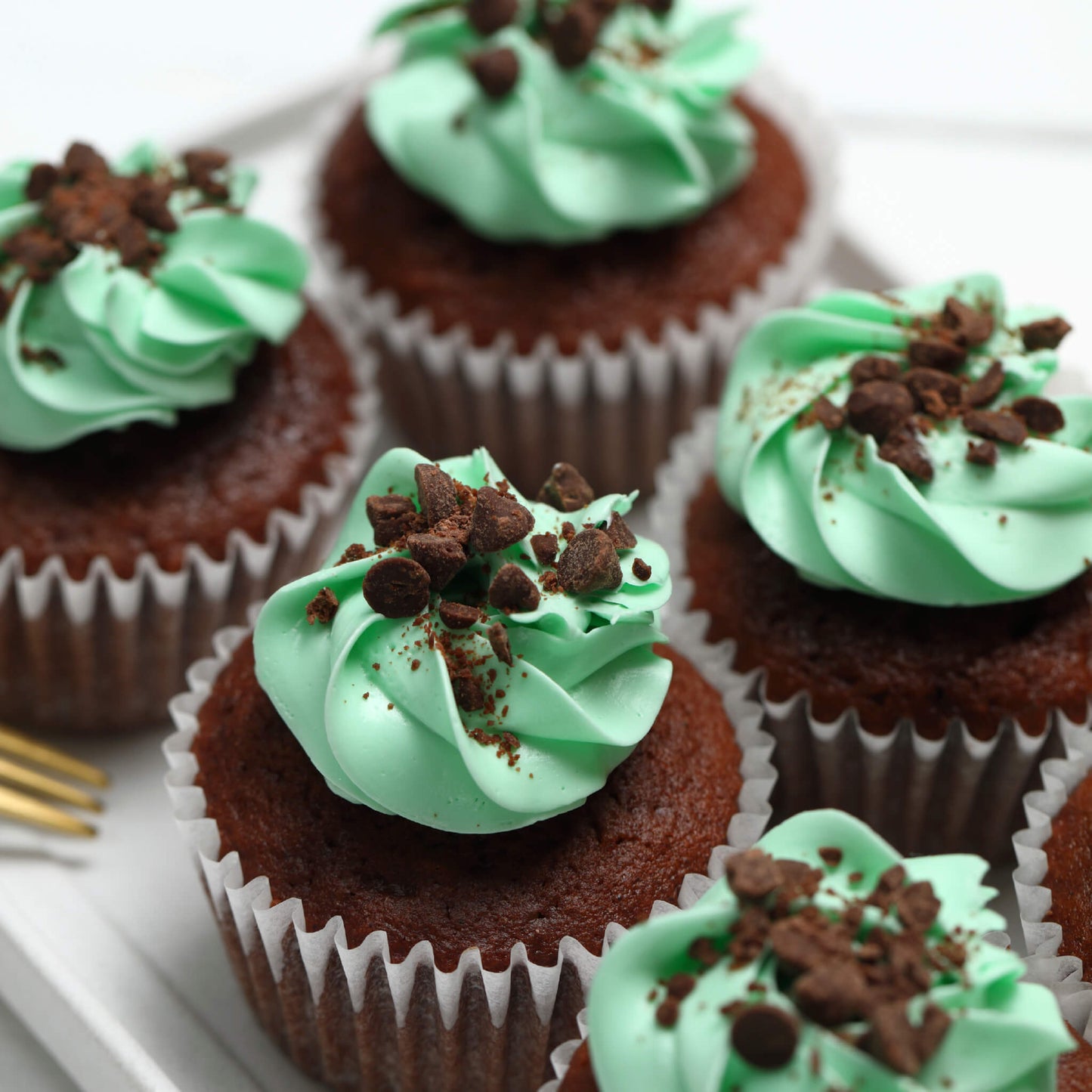 ミントチョコカップケーキ（6個）※3～4日以内順次発送